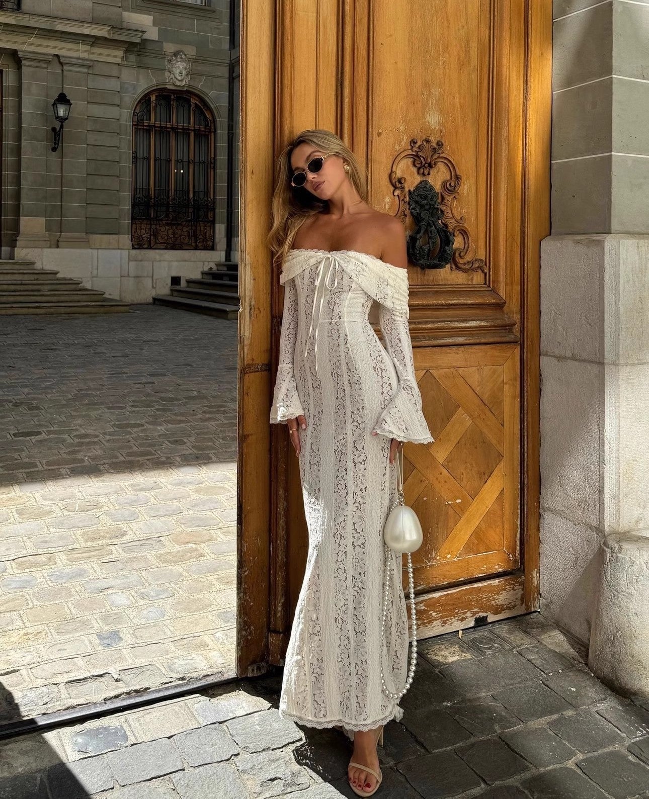 Subtle fairy style gentle one shoulder lace dress French style strapless waist cinched fish tail long skirt