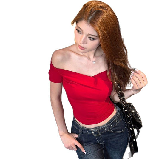 Sexy V-neck Short-sleeved Crop Top for Women Slim Fit Red Short Tee with Deep V-neckline