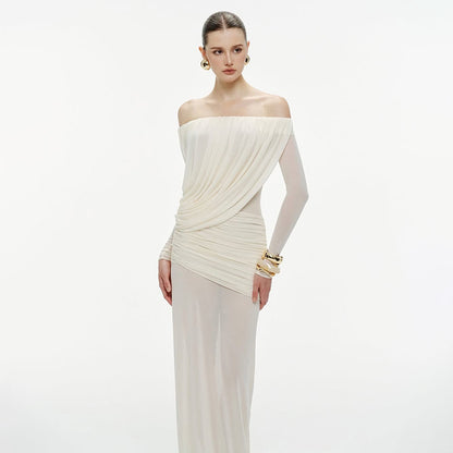 Style Autumn/Winter New Design Sexy Off-Shoulder Long Sleeve Solid Color Dress for Women