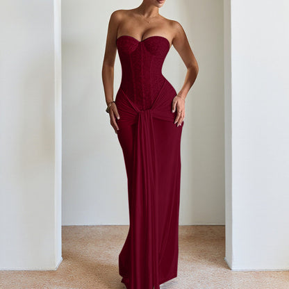 Waist cinching slimming strapless dress with strapless style
