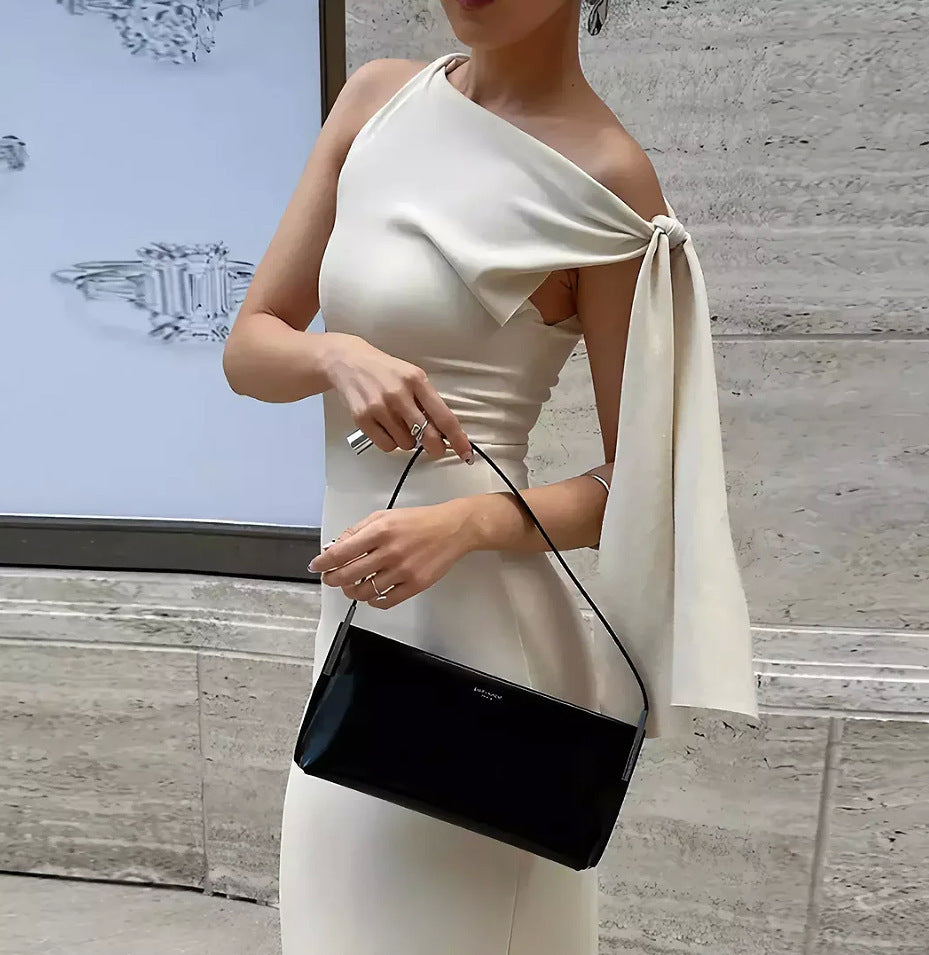Sexy and minimalist strappy dress for women's wear